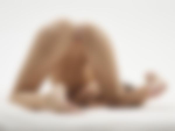 Image #11 from the gallery Anna L Sexual Being
